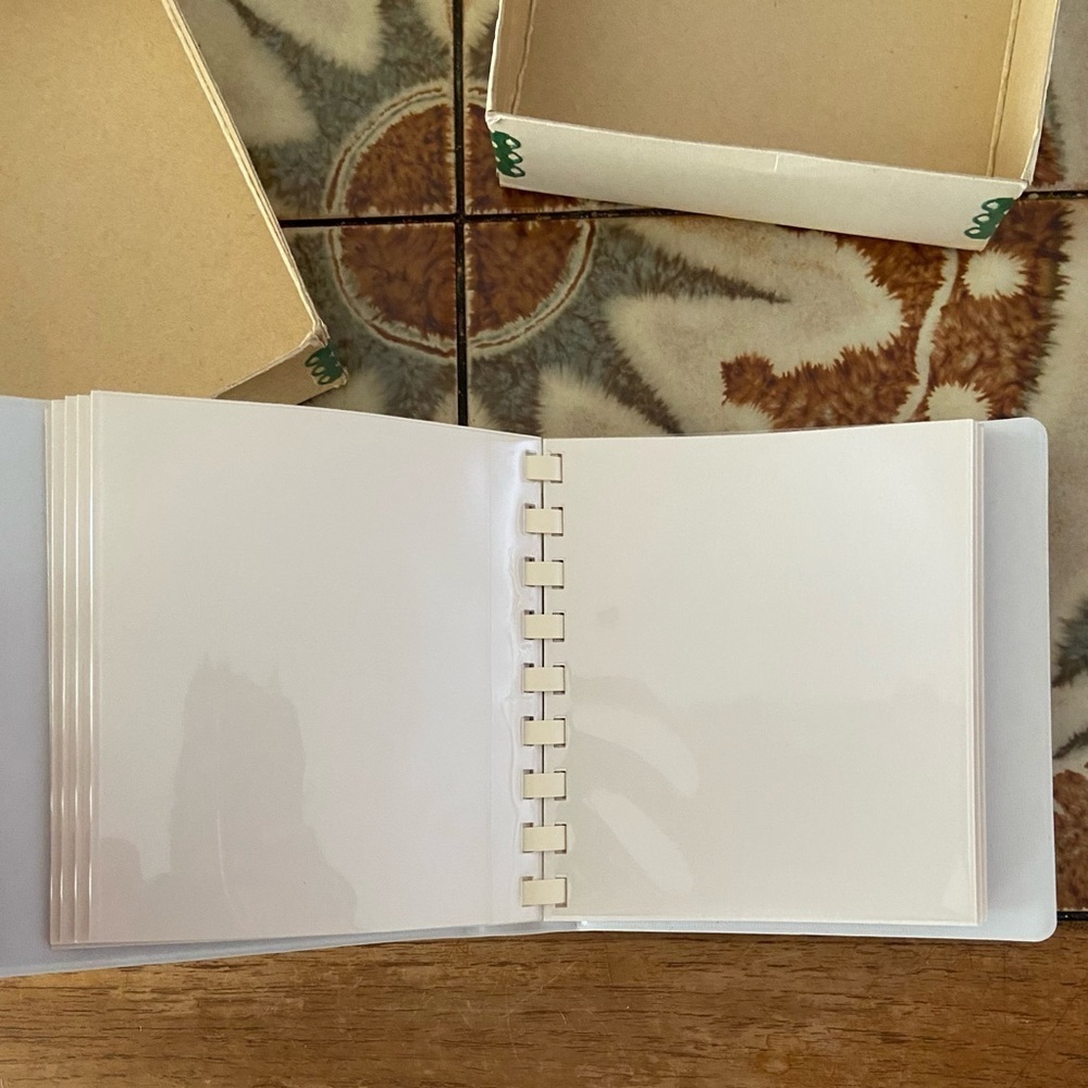 Vintage mini photo album - Picture 4 of 5